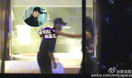 接吻摸胸视频,揭秘接吻摸胸视频背后的情感纠葛